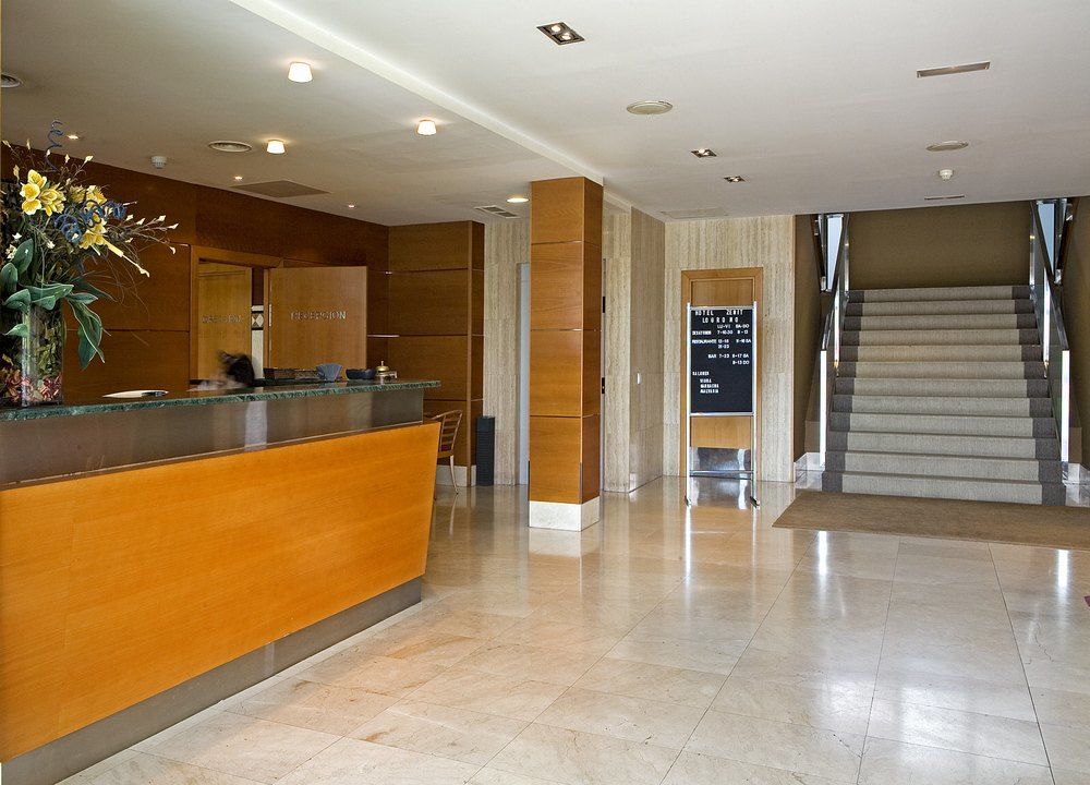 Zenit Logrono Hotel Екстериор снимка